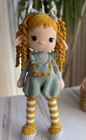 Receita de amigurumi em PDF  - Boneco Loreno