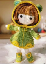Receita de amigurumi em PDF - Boneca Sakura Fantasia de sapo verde