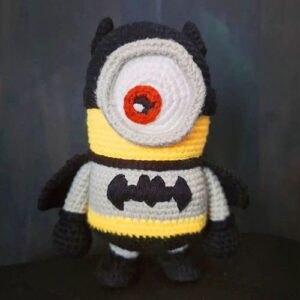Receita de amigurumi em PDF - Minions Batman