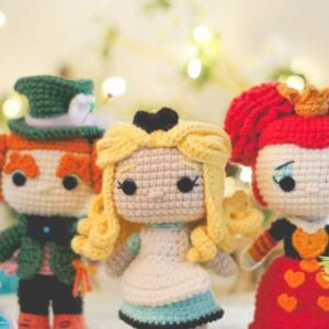 Receita de amigurumi em PDF - Alice in Wonderland ( Alice no pais das maravilhas) - Alice, Chapeleiro maluco e Rainha Vermelha