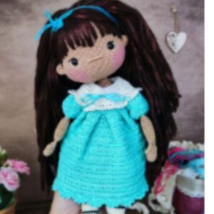 Receita de amigurumi em PDF - Boneca Alice