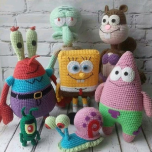 Receita de amigurumi em PDF - Turma do Bob Esponja