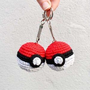 Receita de amigurumi em PDF - Chaveiro Pokebola