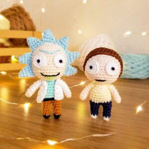 Receita de amigurumi em PDF - Mini Rick & Morty