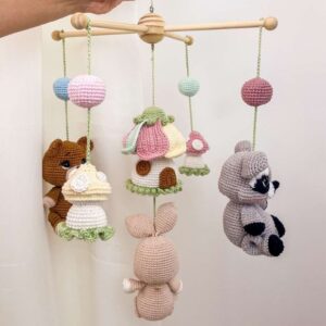 Receita de amigurumi em PDF - E-book Móbile Bosque