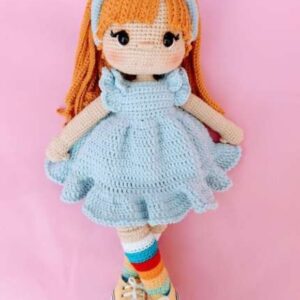 Receita de amigurumi em PDF - Boneca Caroline