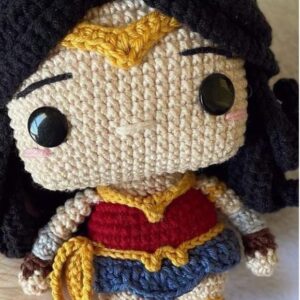 Receita de amigurumi em PDF - Mulher Maravilha