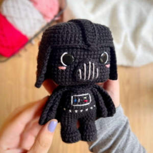 Receita de amigurumi em PDF - Darth Vader