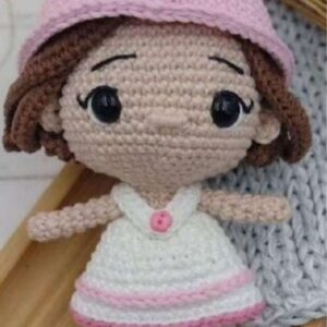 Receita de amigurumi em PDF - Boneca
