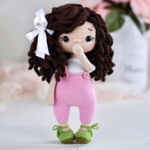 Receita de amigurumi em PDF - Boneca Ellie