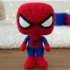 Receita de amigurumi em PDF - Homem Aranha - cabeça quadrada