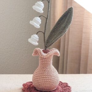 Receita de amigurumi em PDF - Lirio do Vale