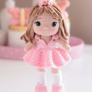 Receita de amigurumi em PDF - Boneca Encantada