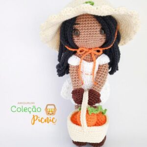 Receita de amigurumi em PDF - Boneca Clementine