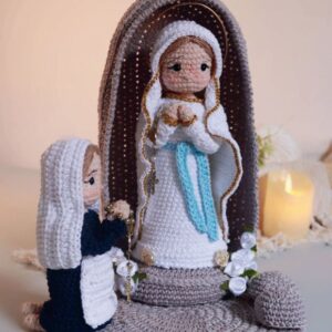 Receita de amigurumi em PDF - Nossa Senhora de Lourdes e Bernadette