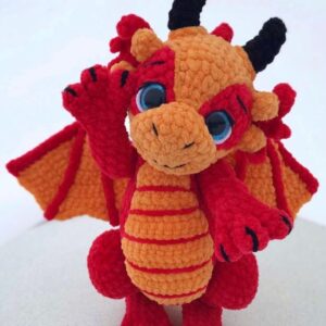 Receita de amigurumi em PDF - Dragão de Pelúcia