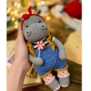 Receita de amigurumi em PDF - Lina , querida por doces