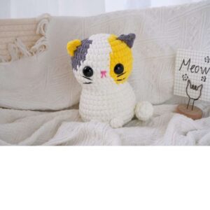 Receita de amigurumi em PDF - Gatinho Bicolor