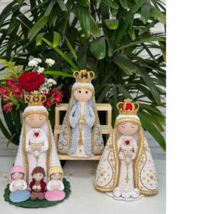 Receita de amigurumi em PDF - Nossa Senhora de Fátima