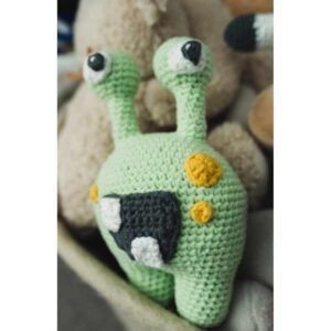 Receita de amigurumi em PDF - Alienígena