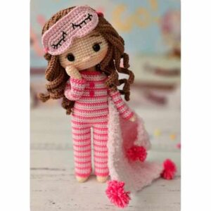 Receita de amigurumi em PDF - Boneca Jiji