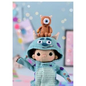 Receita de amigurumi em PDF - Boneca fantasiada de Sully do Monstros S/A