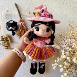 Receita de amigurumi em PDF - Bruxinha amor