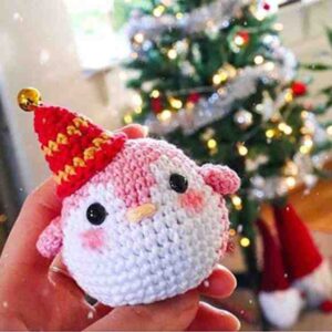Receita de amigurumi em PDF - Chaveiro Pinguim de Natal