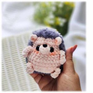 Receita de amigurumi em PDF - Porco espinho