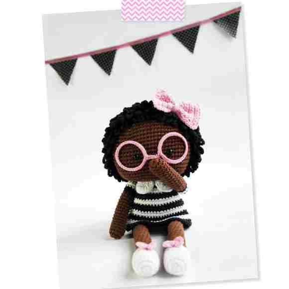 Receita de amigurumi em PDF - Boneca Titi