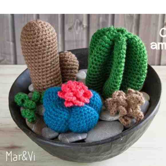 Receita de amigurumi em PDF - Cacto