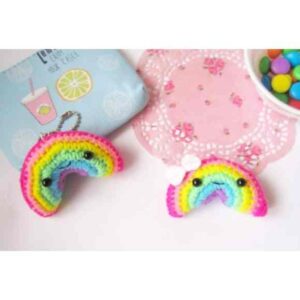 Receita de amigurumi em PDF - Chaveiro Arco íris