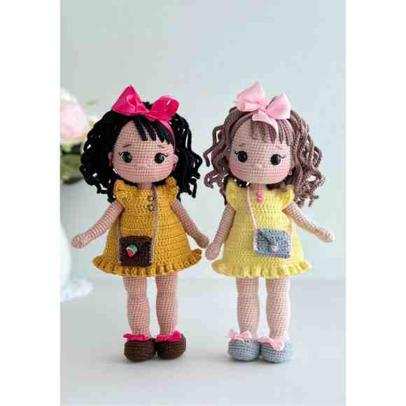 Receita de amigurumi em PDF - Boneca monica