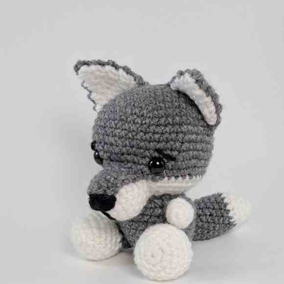 Receita de amigurumi em PDF - Lobo