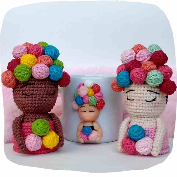 Receita de amigurumi em PDF - Mulher Enovelada