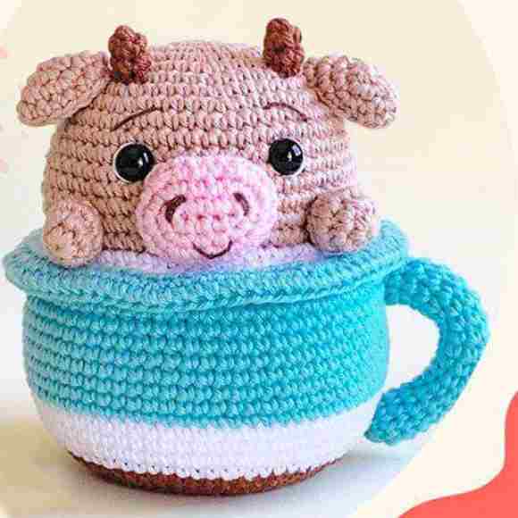 Receita de amigurumi em PDF - Vaquinha na Caneca